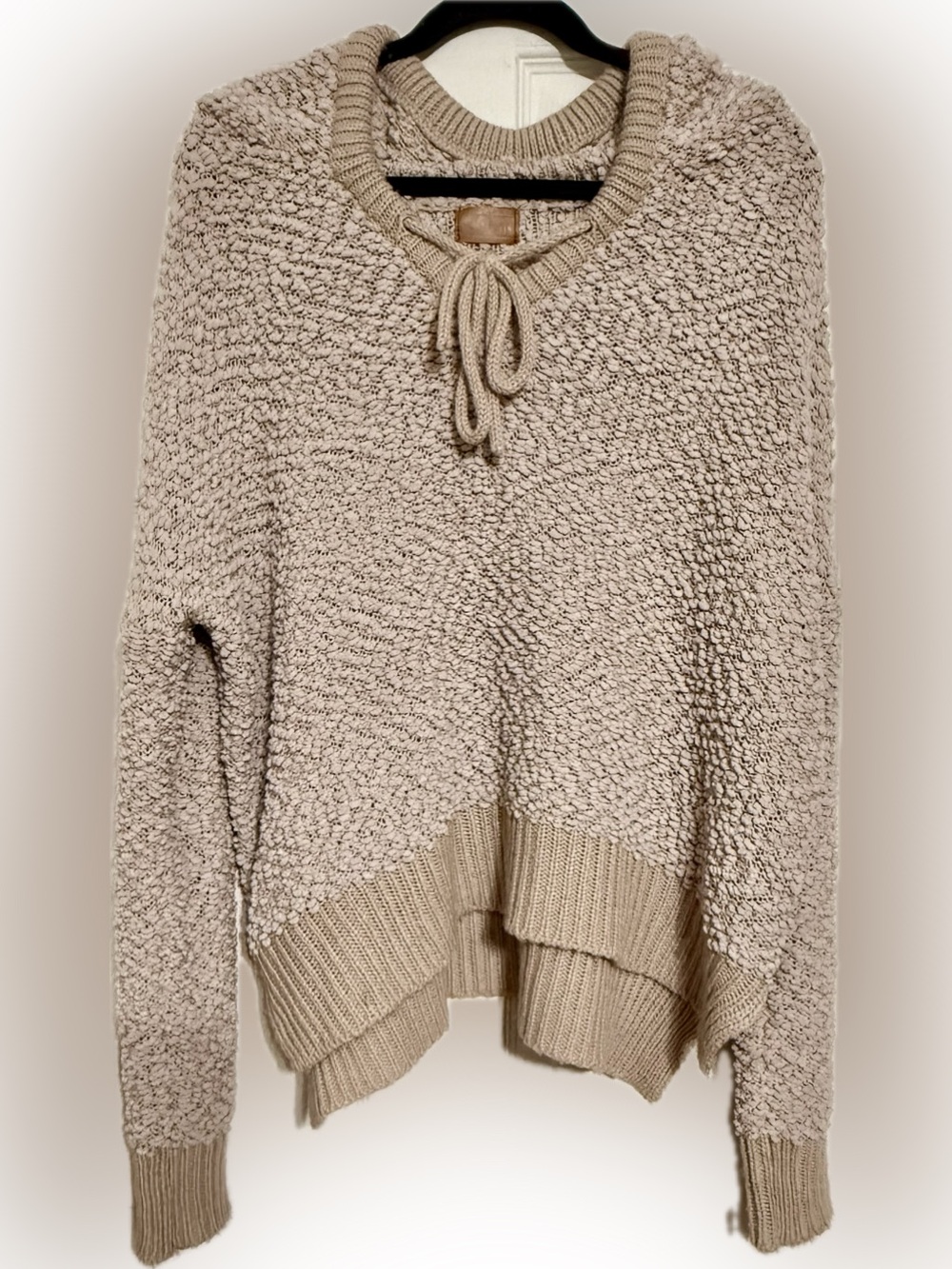 POL Cream Popcorn Knit Crew Sweater with Tie Neck